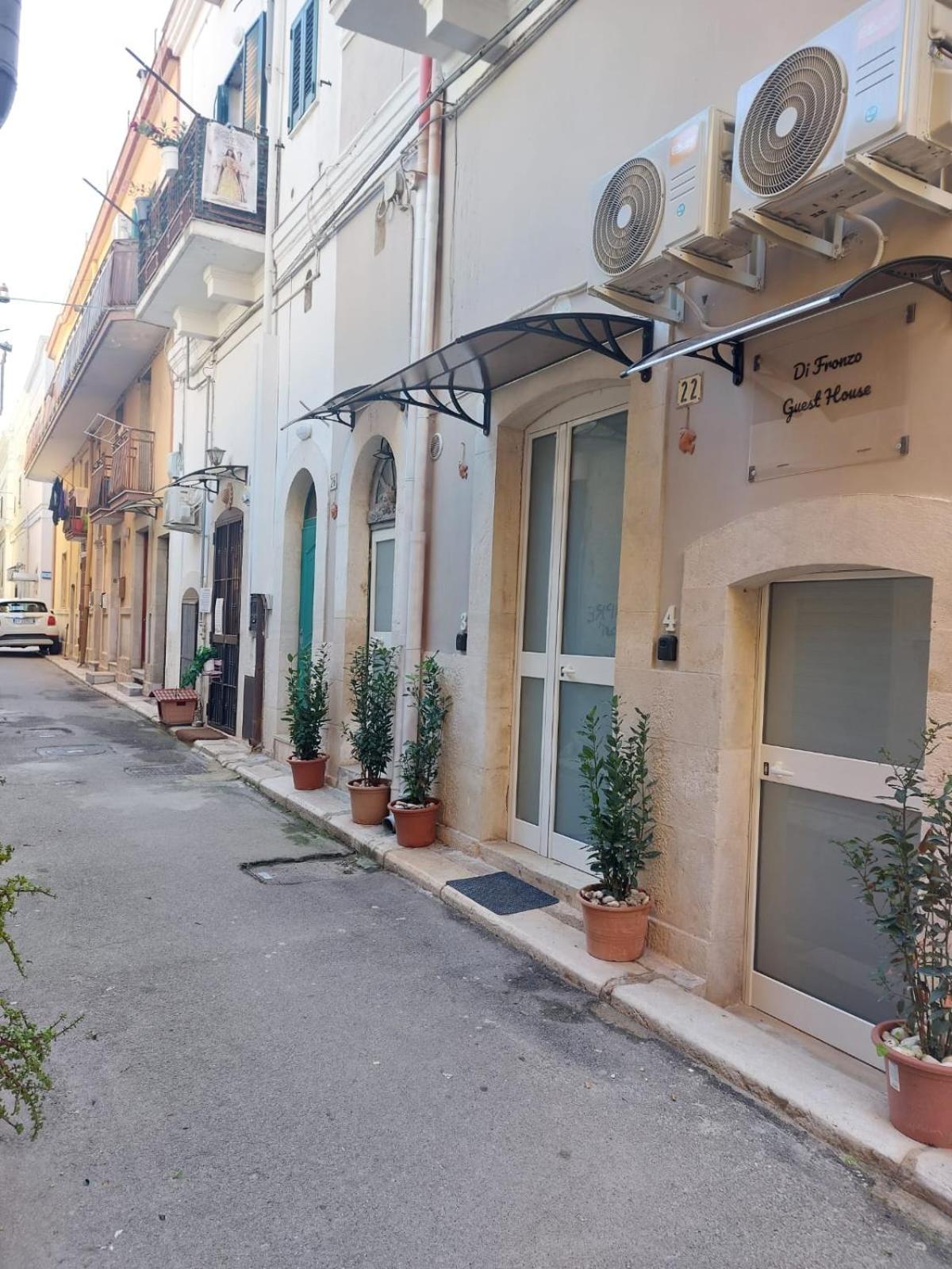 Di Fronzo Guest House T Triggiano Eksteriør billede